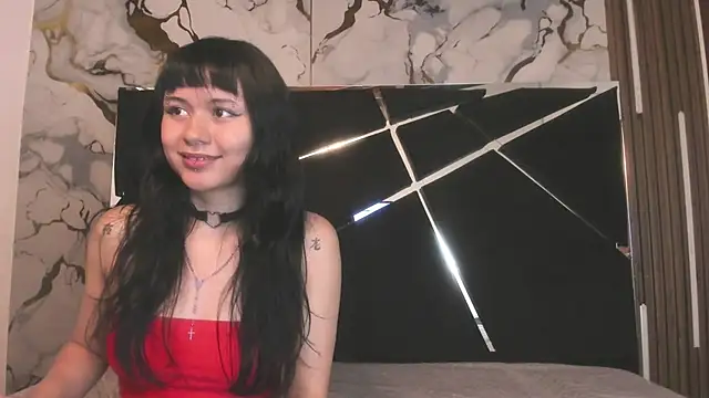Snapshot of Couple_In_Heat chatting on April 25, 8:50 pm Couple In Heat online show from April 25, 8:50 pm