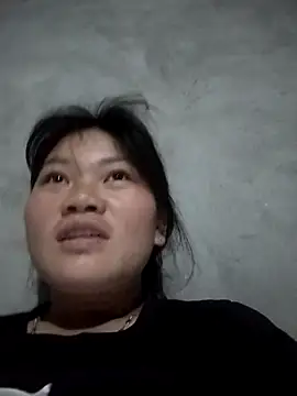 Snapshot of Baby_flower_1 chatting on February 16, 8:10 am Baby flower 1 online show from February 16, 8:10 am