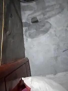 Snapshot of Baby_flower_1 chatting on February 19, 1:51 pm Baby flower 1 online show from February 19, 1:51 pm