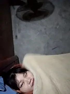 Snapshot of Baby_flower_1 chatting on February 20, 3:25 am Baby flower 1 online show from February 20, 3:25 am