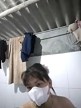 Snapshot of Baby_flower_1 chatting on March 4, 2:12 pm Baby flower 1 online show from March 4, 2:12 pm