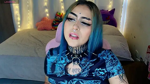 maliciaXpoison online show from May 30, 10:51 pm