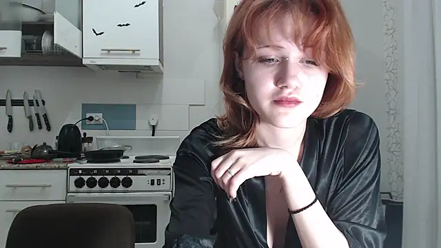 SolarAdrienne online show from March 7, 4:15 pm