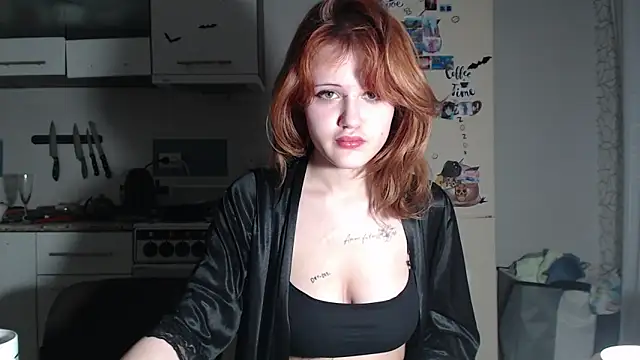 SolarAdrienne online show from March 8, 6:44 pm