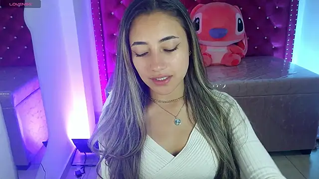 Snapshot of amy_ker_m chatting on February 24, 9:02 pm amy ker m online show from February 24, 9:02 pm