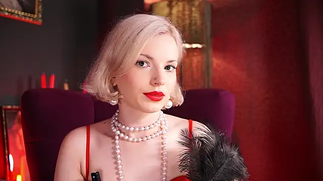 VinylKiss online show from July 28, 8:45 pm