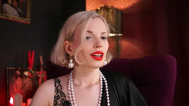 VinylKiss online show from July 31, 9:58 pm