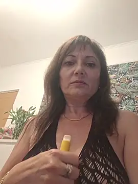 Snapshot of SaraGina chatting on May 15, 8:27 pm SaraGina online show from May 15, 8:27 pm