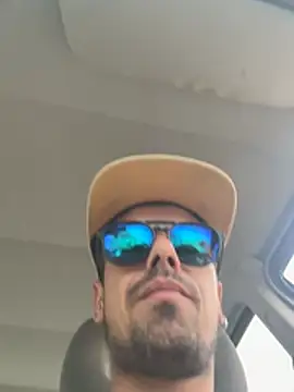 vieiratiago963 online show from July 11, 1:36 pm