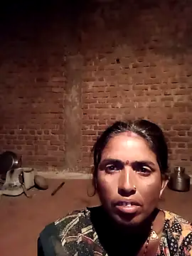 Hot re83 online show from February 25, 11:36 pm