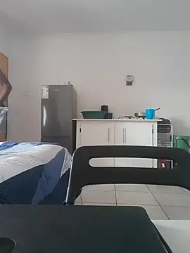 iwantolderwmn online show from February 28, 5:41 am