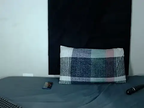 Loyal Sashaa online show from March 8, 2:04 am