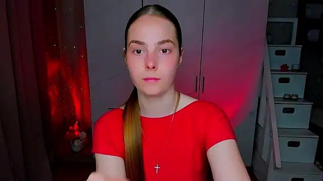 Maddy Wood  online show from May 24, 4:23 pm