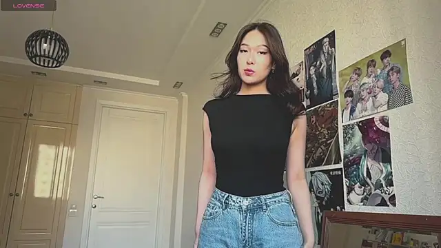 HannaOreo online show from July 7, 8:40 am