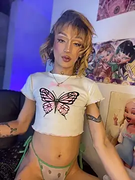 Snapshot of celeste_hell_ chatting on July 13, 12:08 pm celeste hell online show from July 13, 12:08 pm