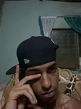 Alee 2005 online show from April 18, 7:12 am