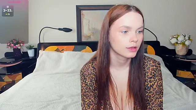 Snapshot of LeilaErcolani chatting on June 16, 10:01 pm LeilaErcolani online show from June 16, 10:01 pm