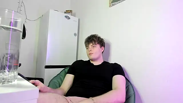  hetero online show from February 20, 7:25 pm