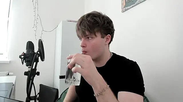  hetero online show from February 23, 11:29 am