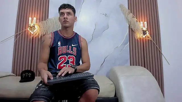 STEVEN OS online show from July 4, 7:31 pm