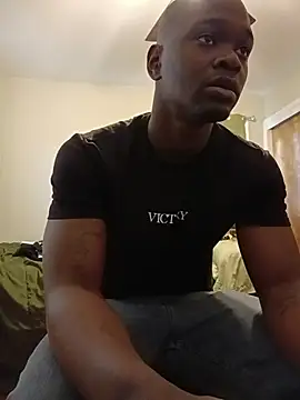 Snapshot of Gym4u2 chatting on March 4, 8:48 pm Gym4u2 online show from March 4, 8:48 pm