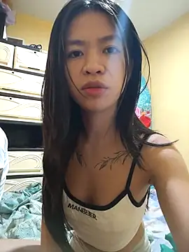 Luna Moonfang online show from March 10, 12:32 pm