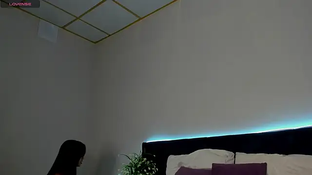 Adele Lanea online show from July 9, 1:09 am
