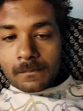 Snapshot of Cummt_boy chatting on February 23, 3:15 am Cummt boy online show from February 23, 3:15 am