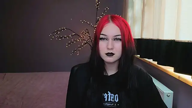 ElizabethVamp online show from July 1, 5:42 am