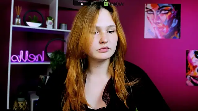 polly-cute online show from March 30, 9:49 pm