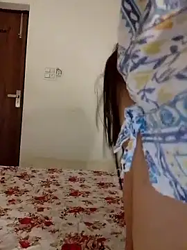 cute girl 29 online show from June 12, 4:28 pm