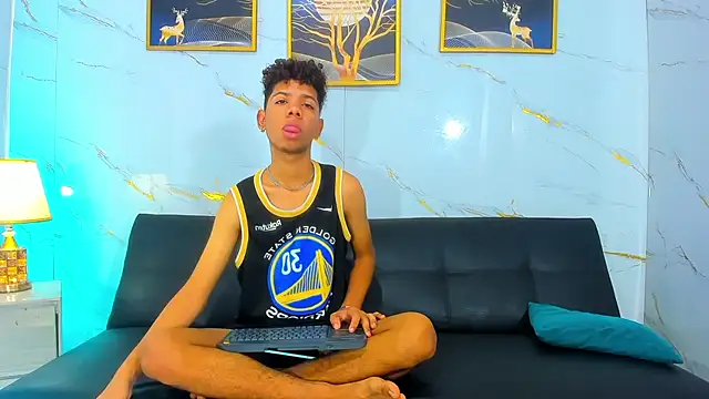 Spicy guys online show from May 10, 1:05 pm