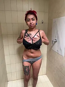 poyson ivy online show from February 23, 9:34 pm