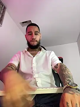 king of desire online show from June 9, 4:07 pm