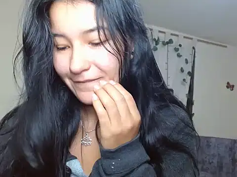 Snapshot of Miiia_a chatting on February 26, 8:08 pm Miiia a online show from February 26, 8:08 pm