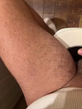 Snapshot of giulioO00 chatting on March 4, 8:37 pm giulioO00 online show from March 4, 8:37 pm