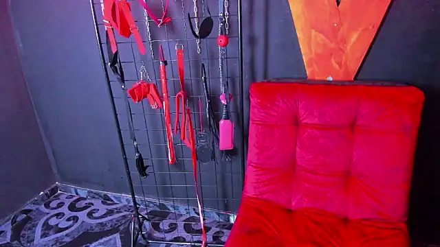 lilith slave online show from April 11, 3:44 am