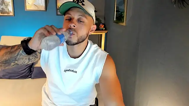 Daniel kingx online show from April 8, 4:51 pm