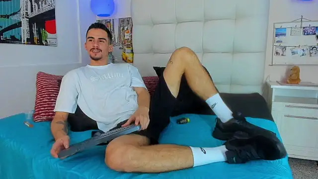 SharonTygaX online show from April 14, 4:29 am