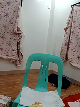 mature l0ve43 online show from April 10, 11:59 am