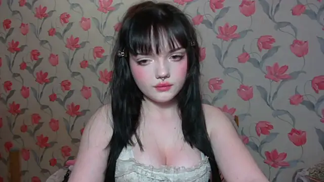 DorathyScaggs online show from April 17, 5:27 pm