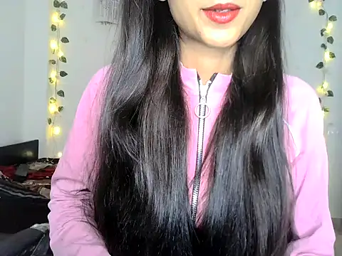 SIKSHA SINGH online show from June 2, 8:22 pm