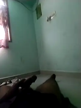 Snapshot of Abikannan96 chatting on February 19, 10:55 am Abikannan96 online show from February 19, 10:55 am