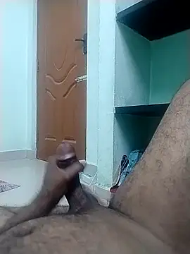 Snapshot of Abikannan96 chatting on March 1, 12:45 am Abikannan96 online show from March 1, 12:45 am