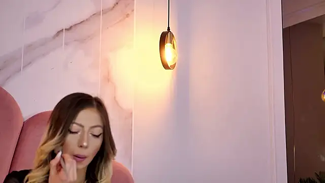 StormyPrice online show from March 11, 9:21 pm