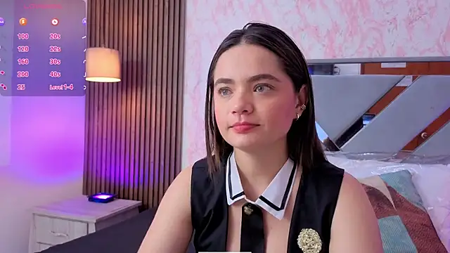 LittleeSara18 online show from March 22, 11:02 am