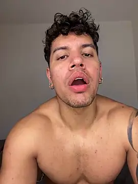 amenadiel fire online show from April 18, 9:46 am