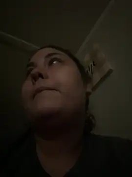 baileybug09 online show from May 4, 7:59 am