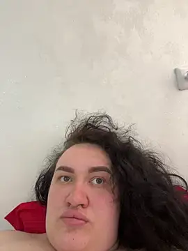 AmandaMillerrr online show from April 3, 8:23 am