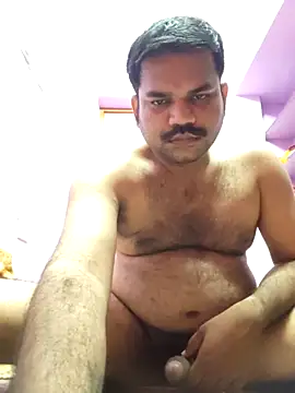 Snapshot of rkr1996kum chatting on February 23, 5:43 pm rkr1996kum online show from February 23, 5:43 pm